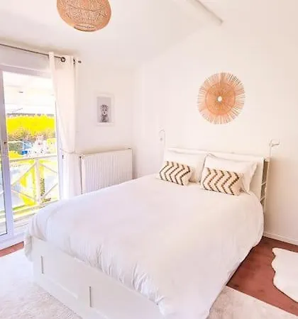 Holiday home 4 *